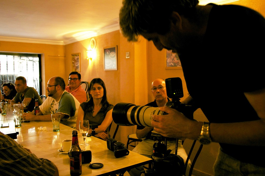 Juan Carlos nos enseña su equipo para fotografía de aves